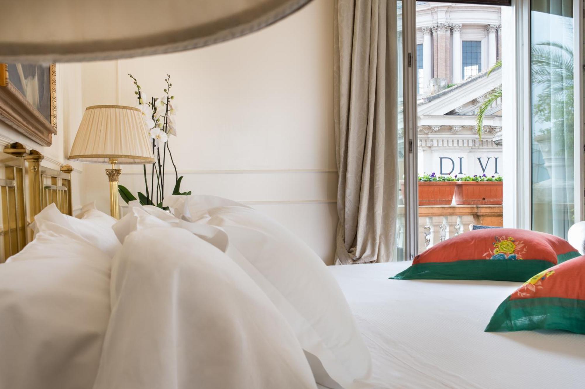 แกรนด์ โฮเทล พลาซา Hotel โรม ภายนอก รูปภาพ
